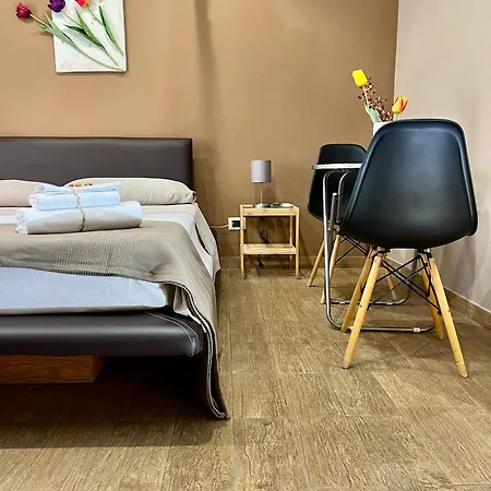Besael Bed & Breakfast Capo dʼOrlando
